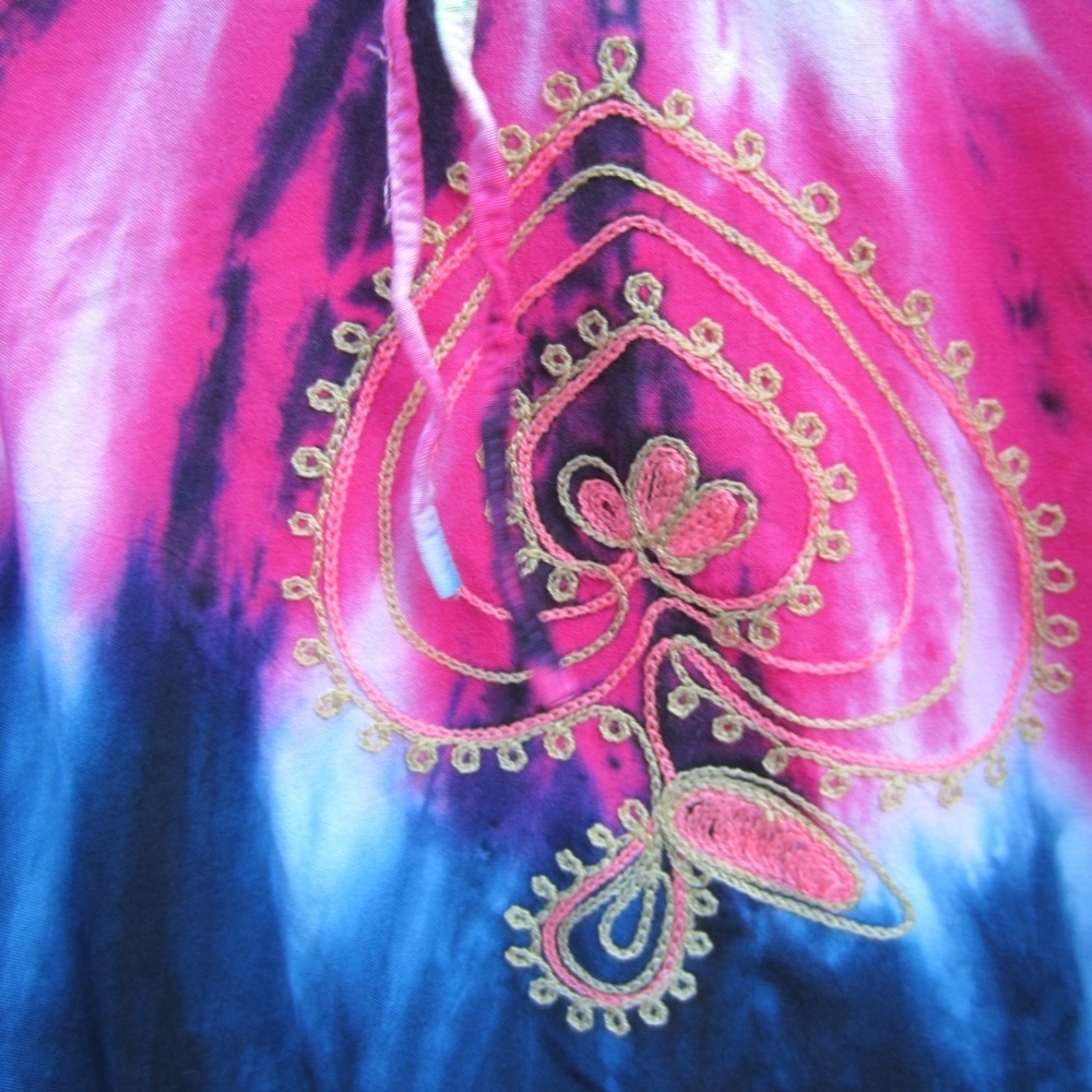 Women's Poncho Top, size XL-XXL?? Pullover Tie Dye Summer comfort Multi color‎ - Picture 3 of 15